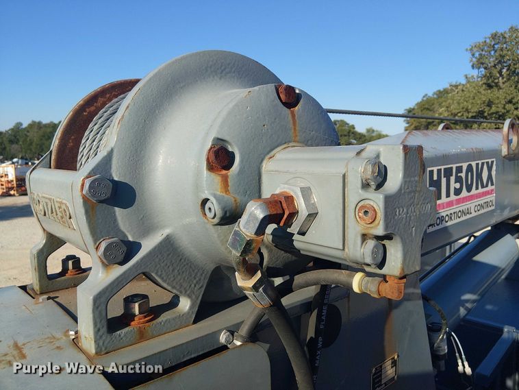 image for item DJ7829 2013 International 4300 crane truck