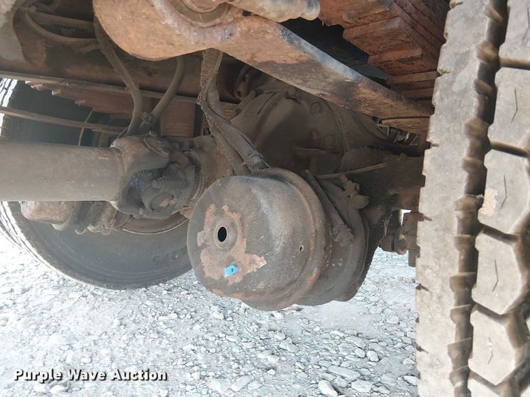 image for item DJ7829 2013 International 4300 crane truck