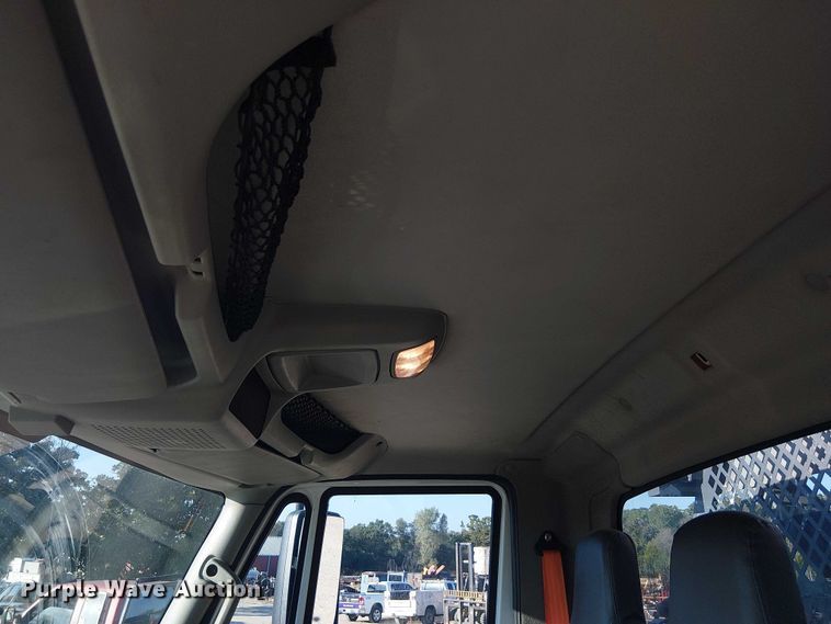 image for item DJ7829 2013 International 4300 crane truck