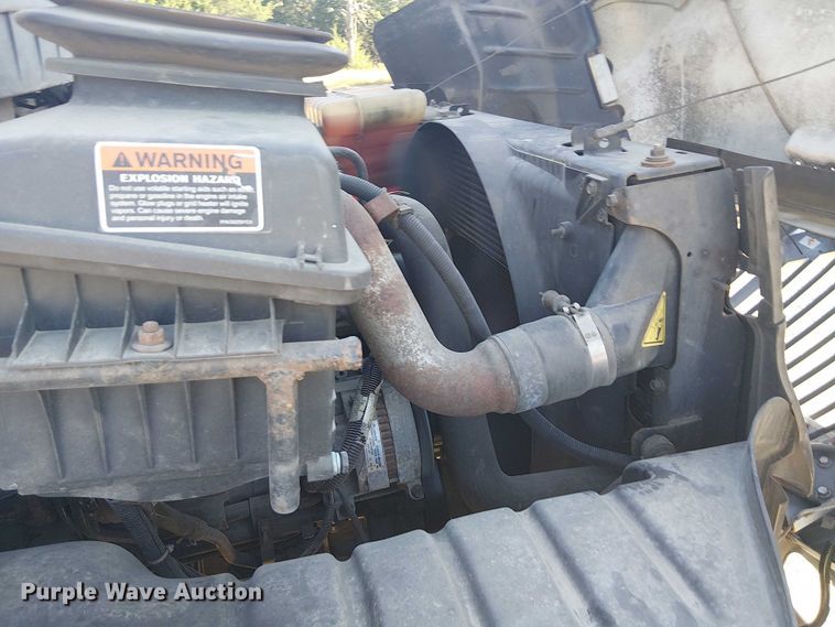 image for item DJ7829 2013 International 4300 crane truck