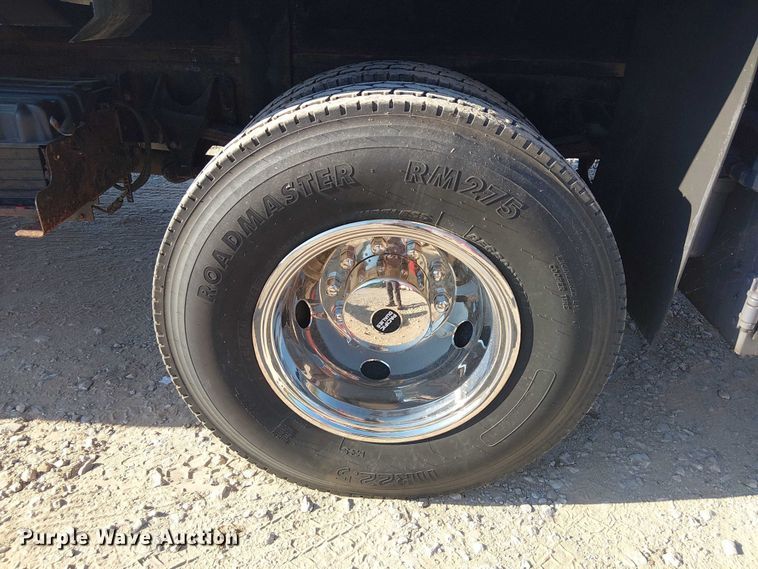 image for item DJ7829 2013 International 4300 crane truck