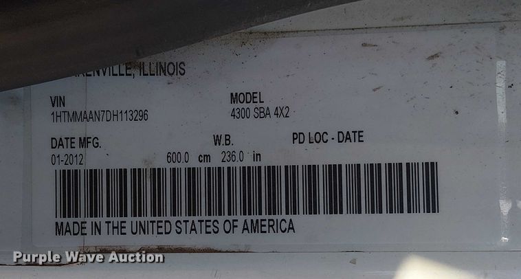 image for item DJ7829 2013 International 4300 crane truck