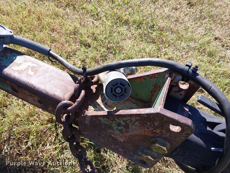 image for item DJ7834 Sullair 185Q air compressor