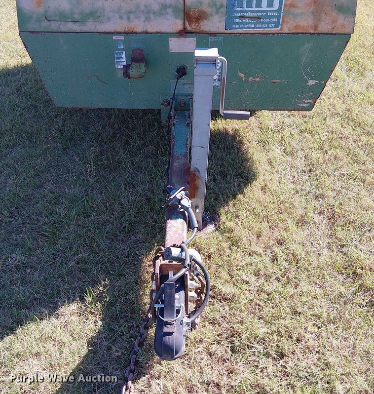 image for item DJ7834 Sullair 185Q air compressor