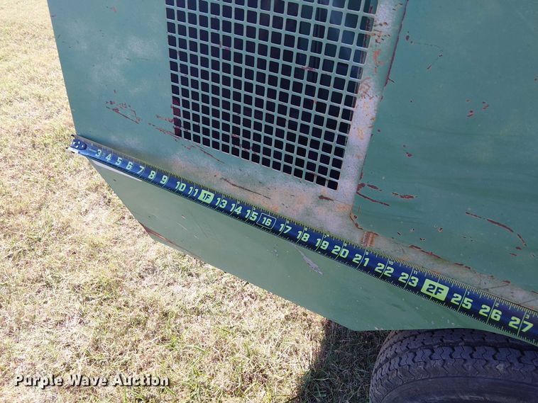 image for item DJ7834 Sullair 185Q air compressor