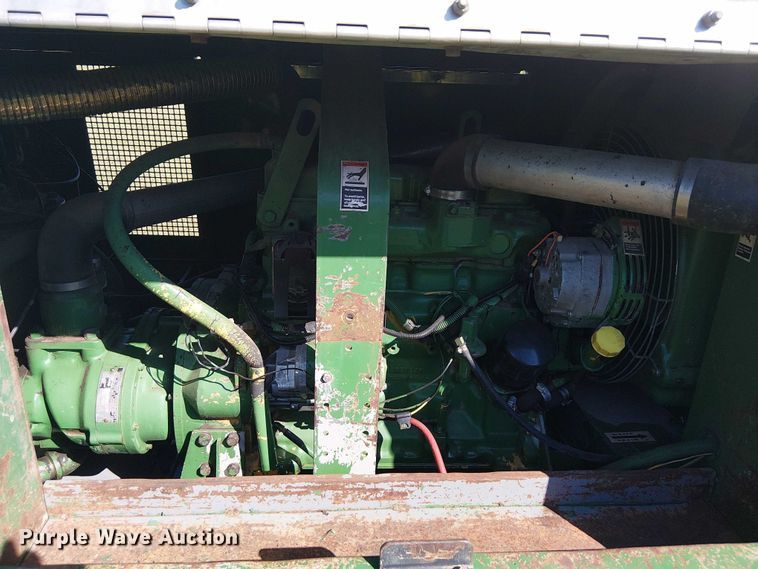 image for item DJ7834 Sullair 185Q air compressor