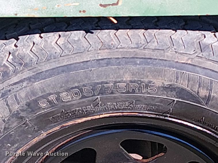 image for item DJ7834 Sullair 185Q air compressor