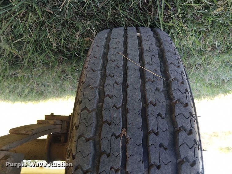 image for item DJ7834 Sullair 185Q air compressor