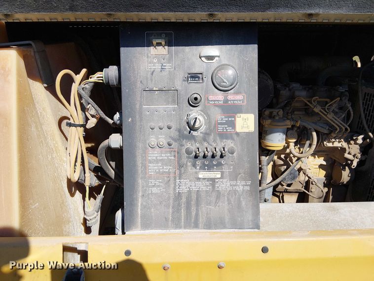 image for item DJ7836 Warren Power Systems WCW84MH light plant