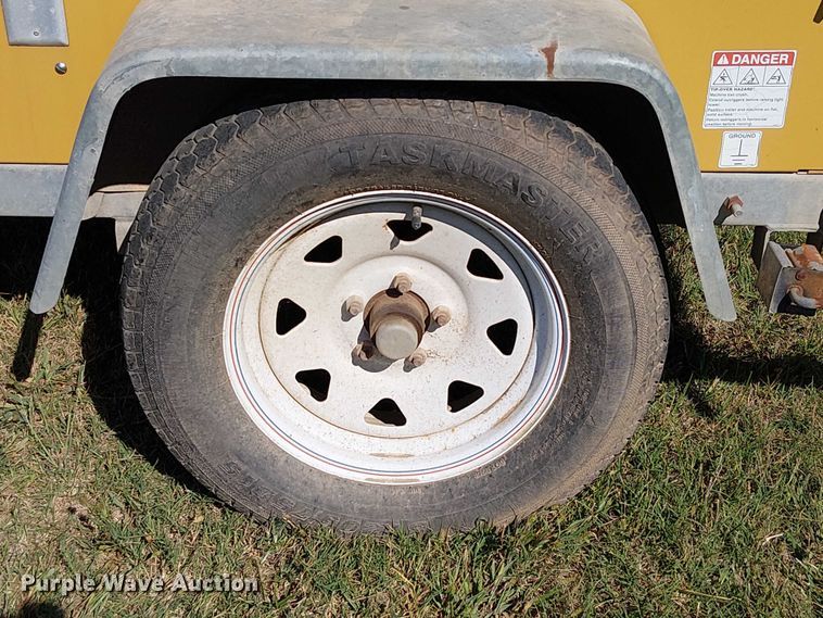 image for item DJ7836 Warren Power Systems WCW84MH light plant