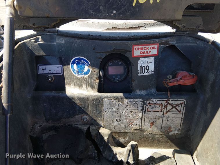 image for item DJ7846 2015 Bomag BMP8500 trench compactor