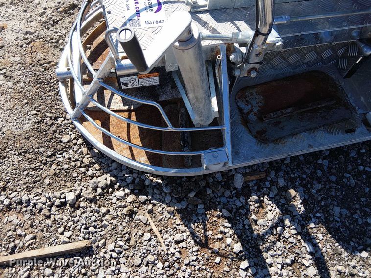 image for item DJ7847 LowRider power trowel