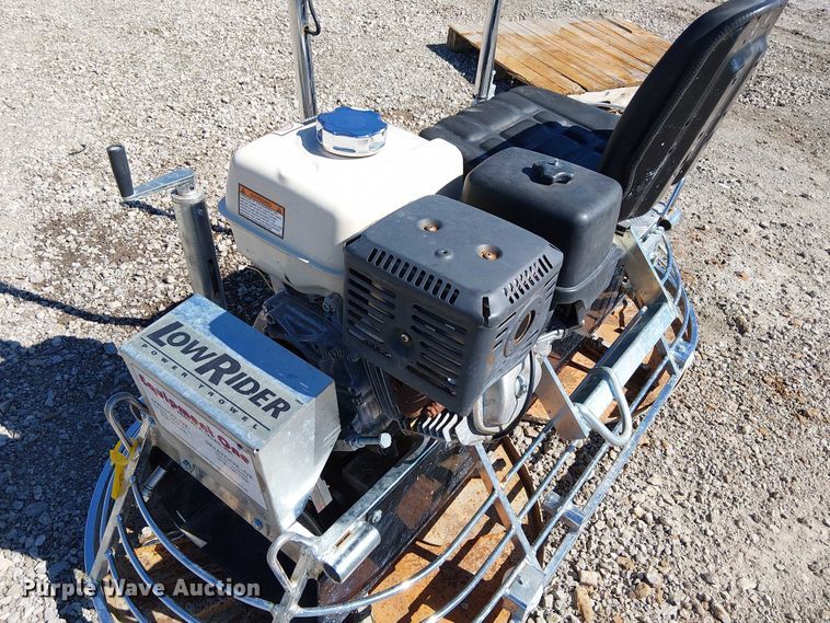 image for item DJ7847 LowRider power trowel