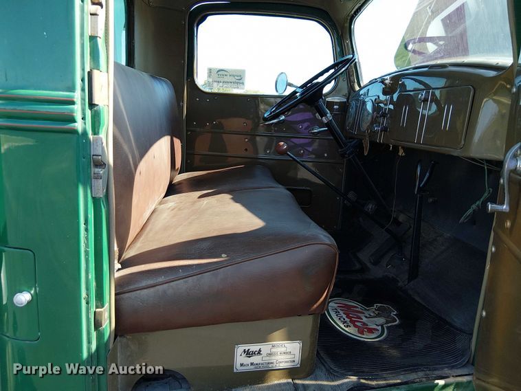 image for item DJ7858 1938 Mack EE dump truck