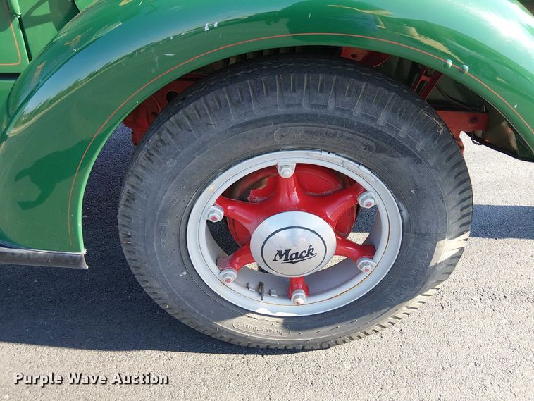 image for item DJ7858 1938 Mack EE dump truck