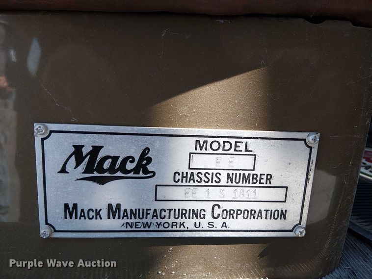 image for item DJ7858 1938 Mack EE dump truck