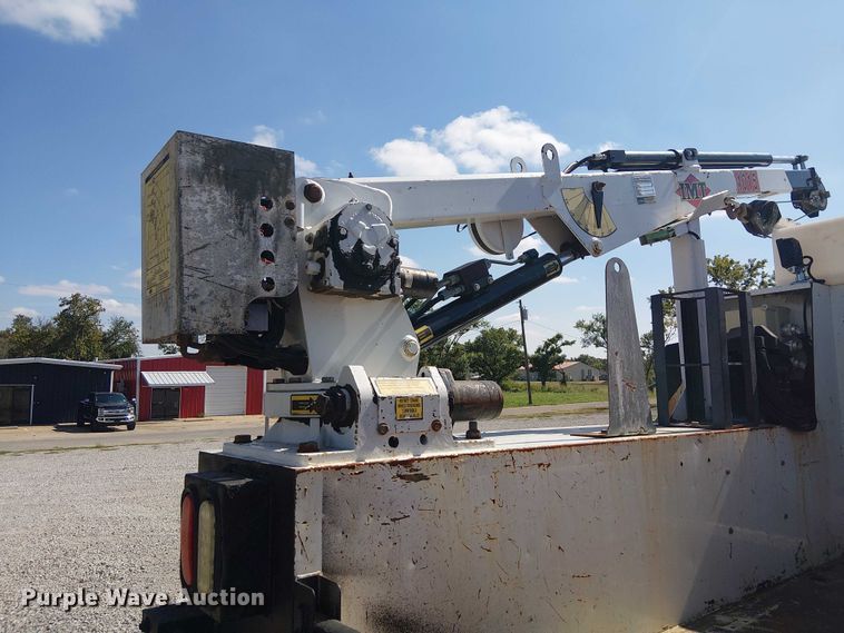 image for item DJ7863 2013 Ford F550 Super Duty utility / service truck