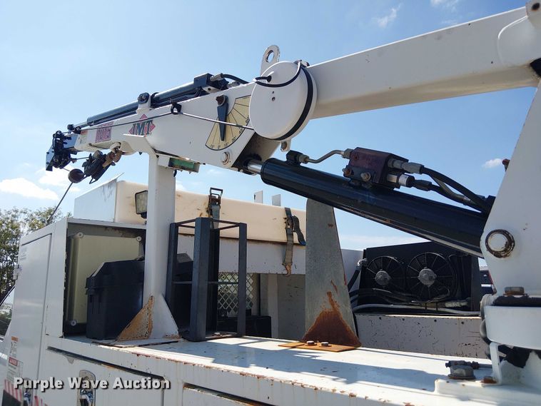 image for item DJ7863 2013 Ford F550 Super Duty utility / service truck