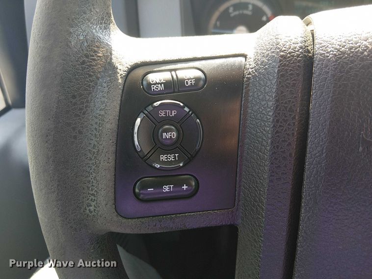 image for item DJ7863 2013 Ford F550 Super Duty utility / service truck