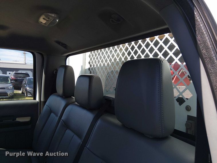 image for item DJ7863 2013 Ford F550 Super Duty utility / service truck