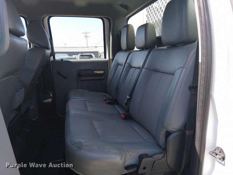 image for item DJ7863 2013 Ford F550 Super Duty utility / service truck