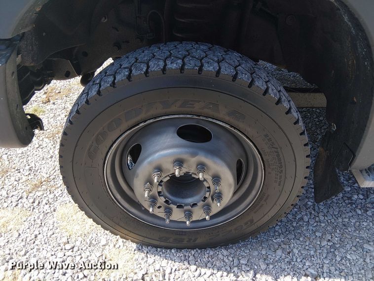 image for item DJ7863 2013 Ford F550 Super Duty utility / service truck