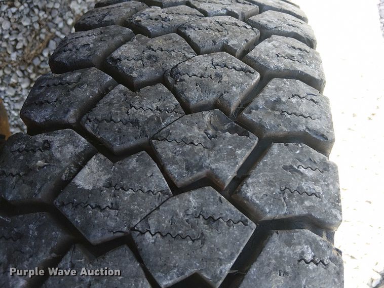 image for item DJ7863 2013 Ford F550 Super Duty utility / service truck