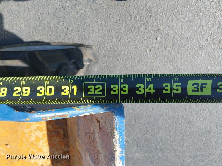 image for item DJ7864 Concrete equipment