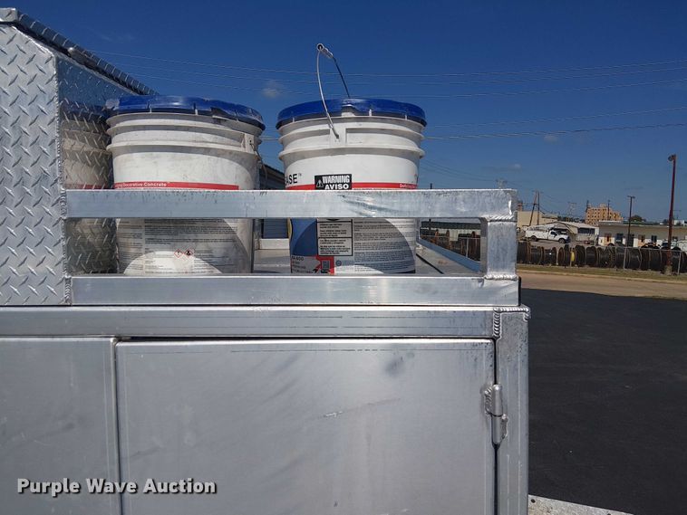 image for item DJ7864 Concrete equipment