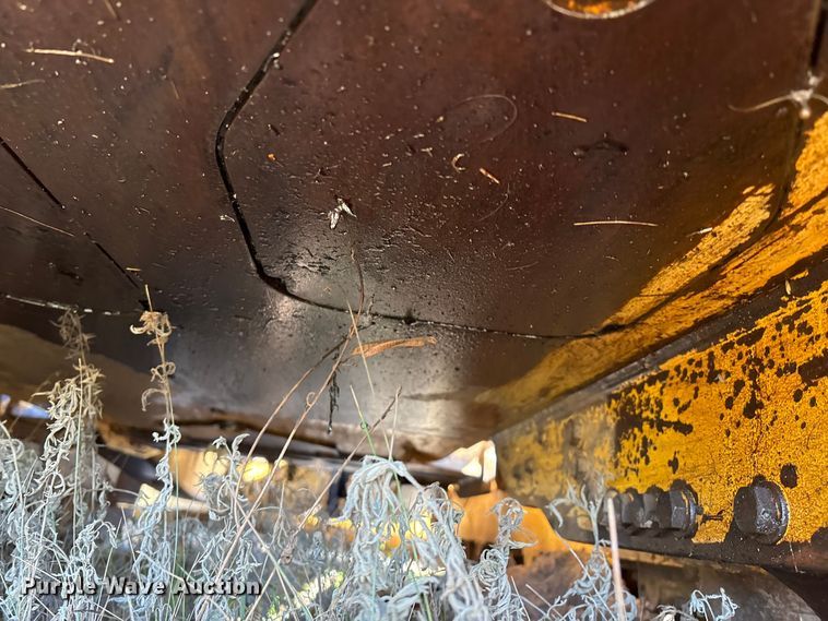 image for item DO1207 2002 John Deere 700H LT dozer