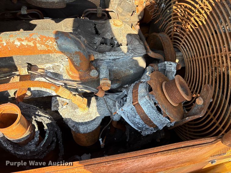 image for item DO1207 2002 John Deere 700H LT dozer