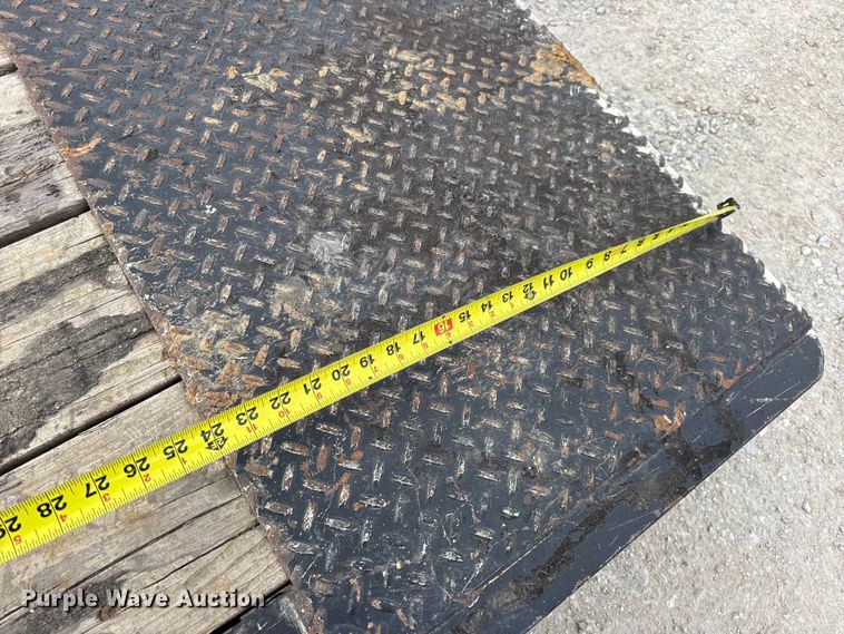 image for item DO2315 2018 Trailerman CTT7616N14 tilt deck utility trailer