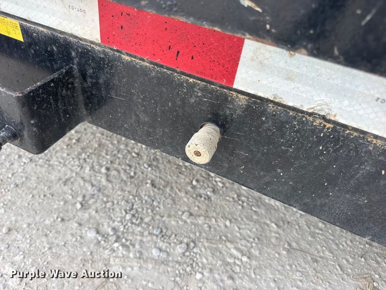 image for item DO2315 2018 Trailerman CTT7616N14 tilt deck utility trailer