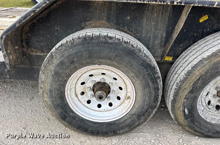 image for item DO2315 2018 Trailerman CTT7616N14 tilt deck utility trailer