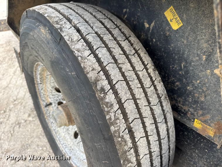 image for item DO2315 2018 Trailerman CTT7616N14 tilt deck utility trailer