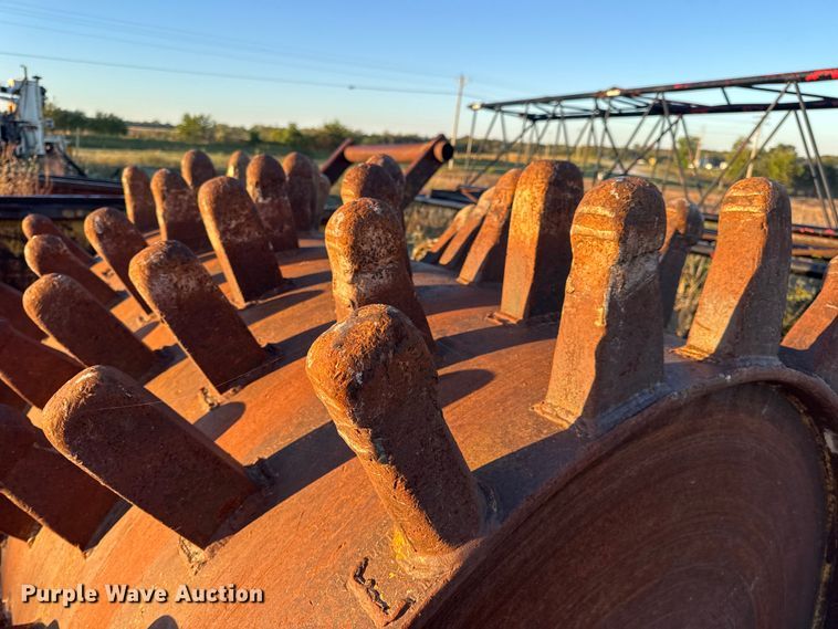 image for item DO2333 Sheepsfoot roller