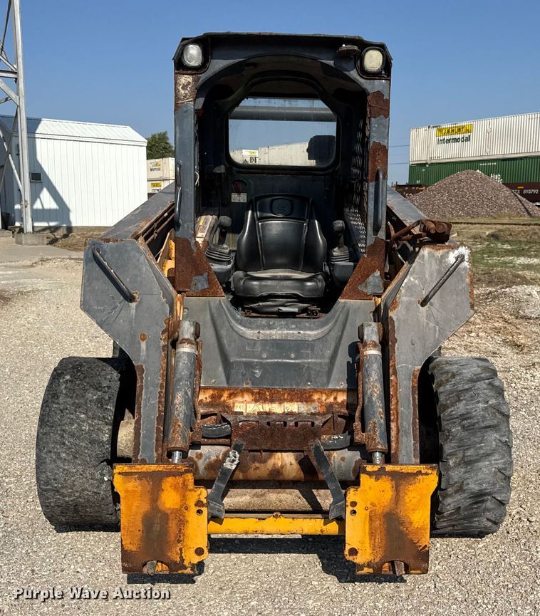 MINI CARGADOR SOBRE RUEDAS 2011 JOHN DEERE 326D