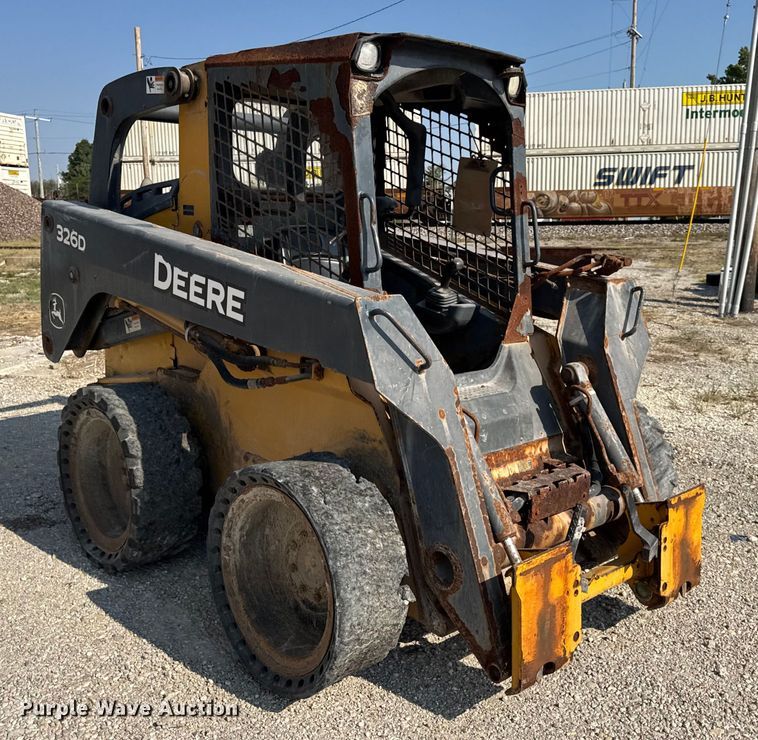 MINI CARGADOR SOBRE RUEDAS 2011 JOHN DEERE 326D