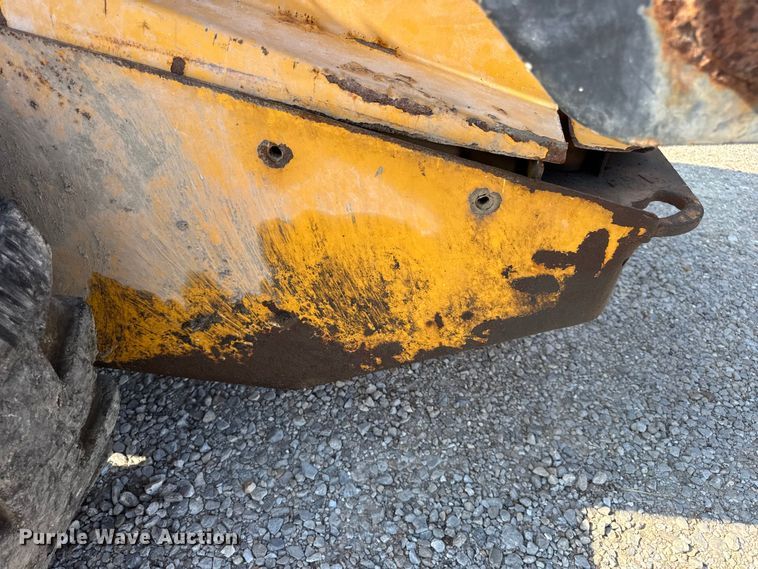 image for item DO2368 2011 John Deere 326D skid steer loader