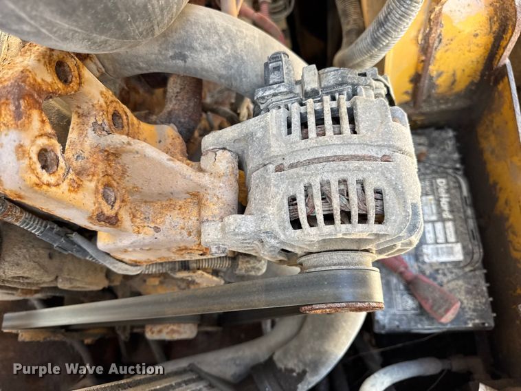 image for item DO2368 2011 John Deere 326D skid steer loader