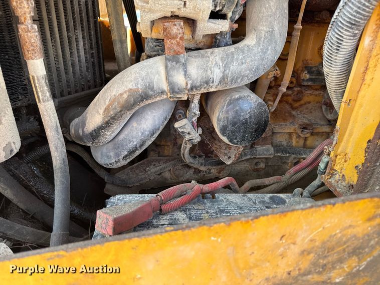 image for item DO2368 2011 John Deere 326D skid steer loader