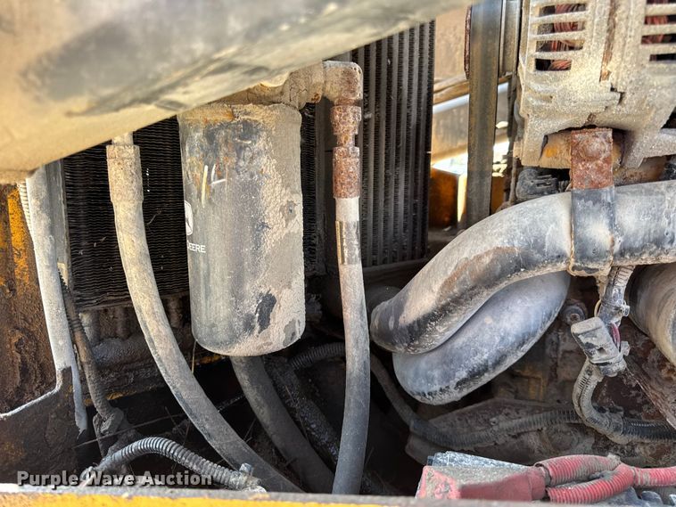 image for item DO2368 2011 John Deere 326D skid steer loader