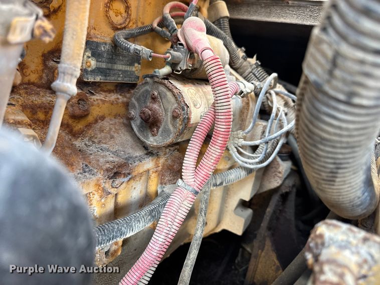 image for item DO2368 2011 John Deere 326D skid steer loader