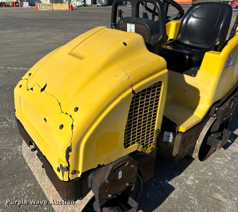 image for item DO2378 Wacker Neuson RD12A double drum vibratory roller