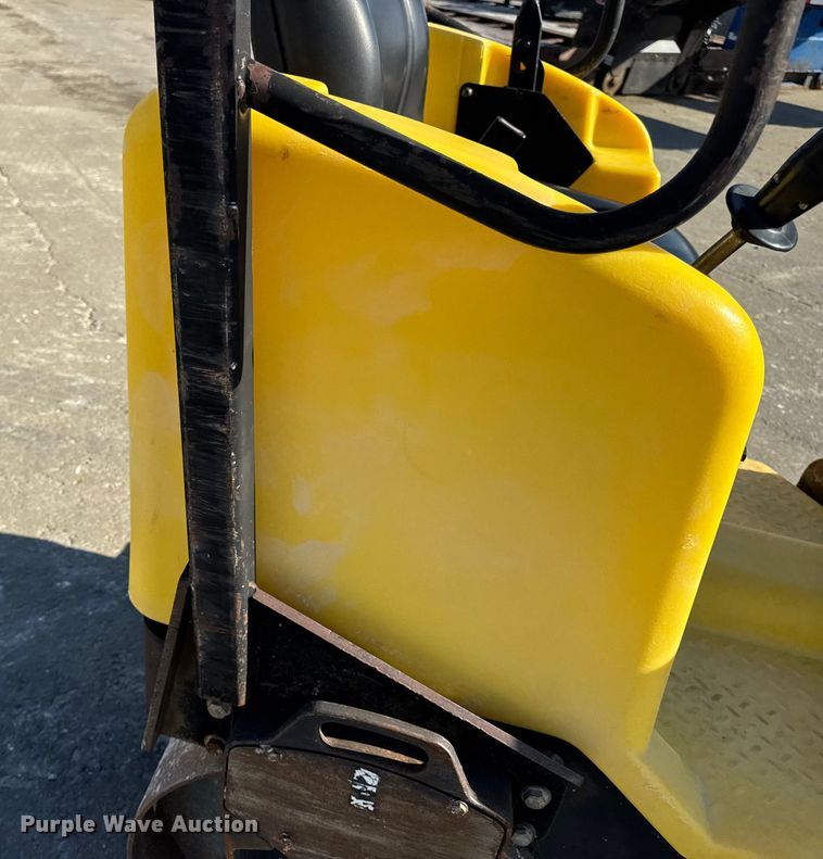 image for item DO2378 Wacker Neuson RD12A double drum vibratory roller