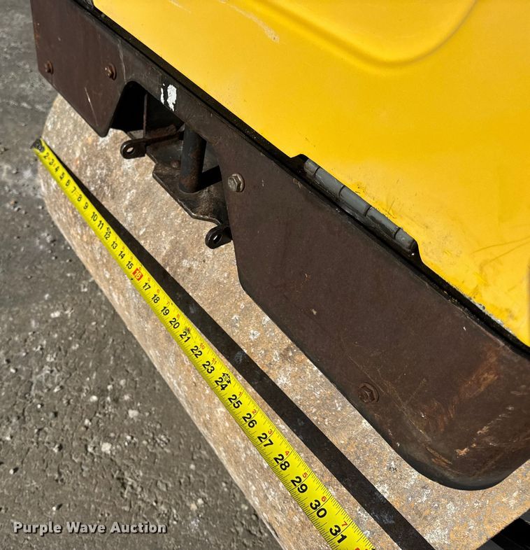 image for item DO2378 Wacker Neuson RD12A double drum vibratory roller