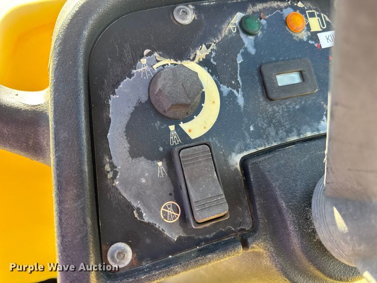 image for item DO2378 Wacker Neuson RD12A double drum vibratory roller