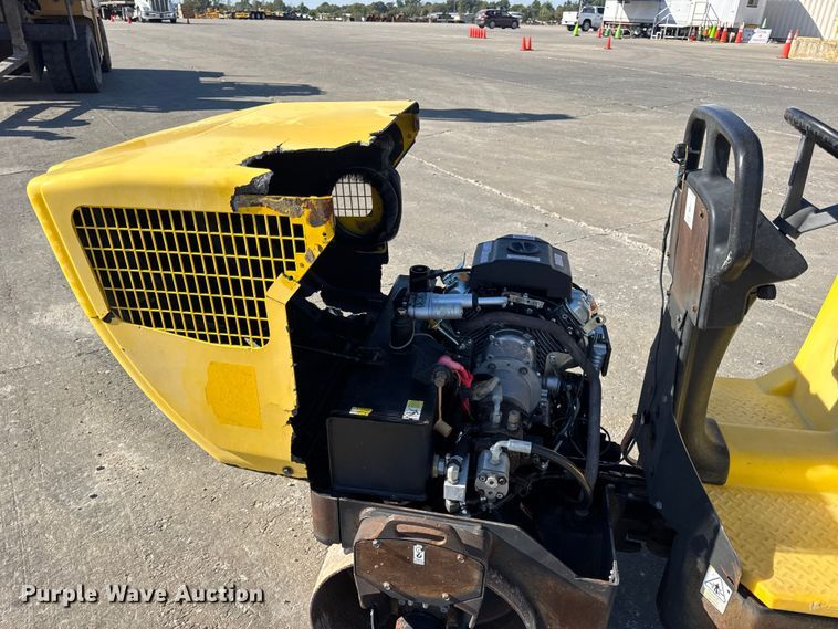 image for item DO2378 Wacker Neuson RD12A double drum vibratory roller