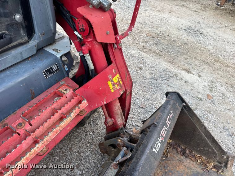 image for item DO2390 2017 Takeuchi TL10V2 tracked skid steer loader