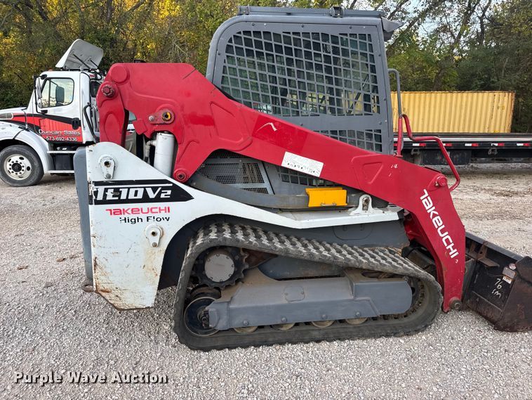 image for item DO2390 2017 Takeuchi TL10V2 tracked skid steer loader
